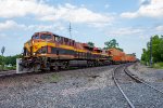 A northbound intermodal is about to slam the UP Diamond 